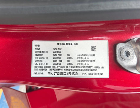 Used 2021 Tesla Model 3 Performance image 32