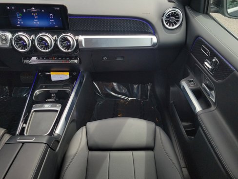 Certified 2025 Mercedes-Benz GLB 250 image 14