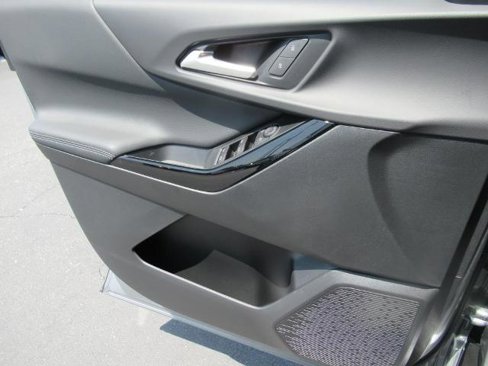 New 2026 Chevrolet Equinox LT image 24