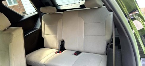 Used 2022 Chevrolet Traverse LS image 11