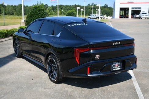 Used 2025 Kia K4 GT-Line w/ GT-Line Premium Package image 4