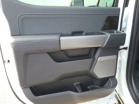 New 2026 Ford F350 4x4 Crew Cab Super Duty image 17