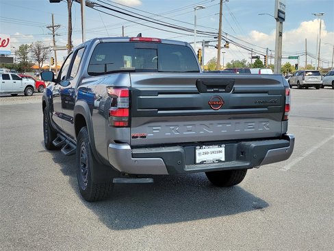 New 2025 Nissan Frontier PRO-4X image 8