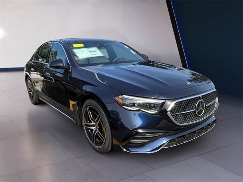 New 2026 Mercedes-Benz E 350 4MATIC Sedan image 4