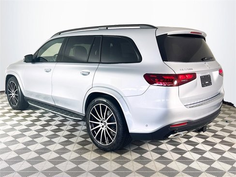 New 2026 Mercedes-Benz GLS 580 4MATIC image 5