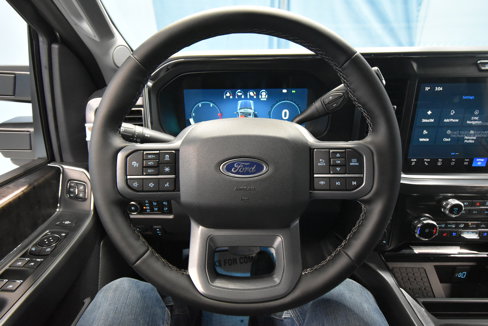 New 2025 Ford F350 Lariat w/ Lariat Ultimate Package image 9