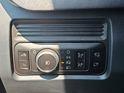 New 2026 Ford F350 4x4 Crew Cab Super Duty image 27