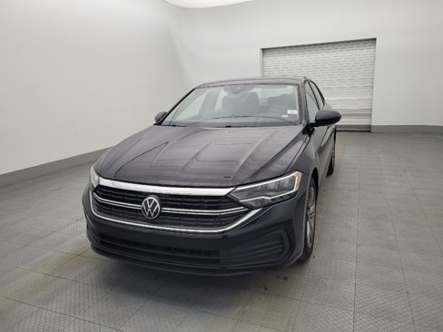 Used 2024 Volkswagen Jetta SE image 15
