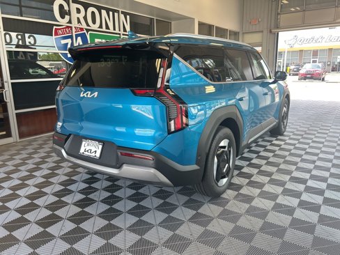 New 2026 Kia EV9 Wind image 6