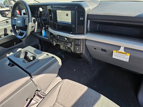 New 2026 Ford F350 4x4 Crew Cab Super Duty image 13
