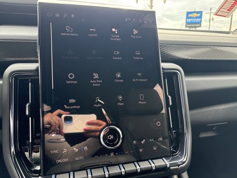 New 2026 GMC Yukon XL AT4 w/ AT4 Premium Plus Package image 25