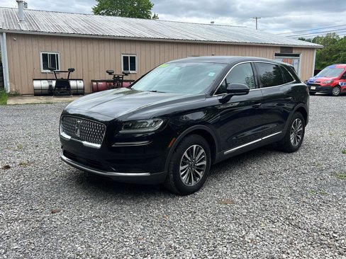 Used 2022 Lincoln Nautilus AWD w/ Premium Package image 13