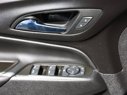 Certified 2023 Chevrolet Equinox LT image 36