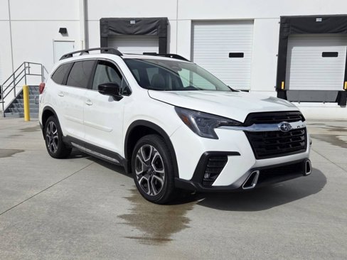 Used 2024 Subaru Ascent Limited w/ Technology Package image 3