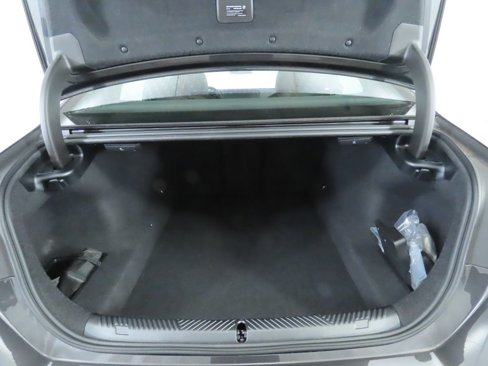 Used 2025 BMW 530i w/ Premium Package image 30