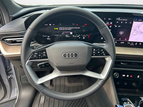 New 2025 Audi Q5 Premium Plus image 10