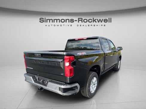 New 2026 Chevrolet Silverado 1500 LT image 32