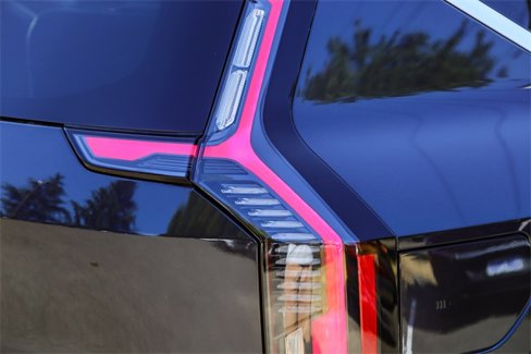 New 2026 Kia EV9 Wind image 18