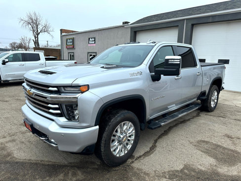 Used 2021 Chevrolet Silverado 2500 High Country w/ Z71 Off-Road Package image 4