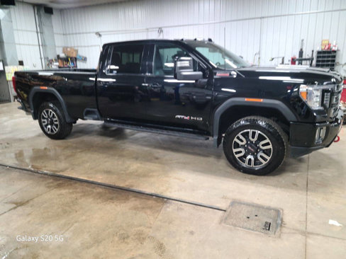 Used 2023 GMC Sierra 2500 AT4 w/ AT4 Preferred Package image 11