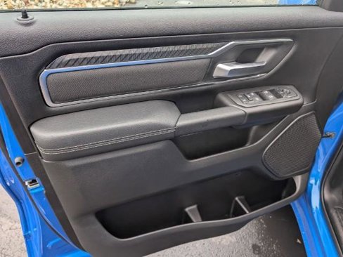 New 2026 RAM 1500 4x4 Crew Cab image 9