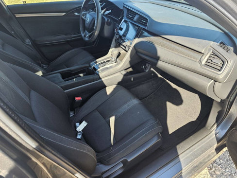 Used 2017 Honda Civic EX image 9