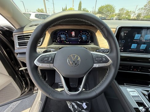 New 2025 Volkswagen Atlas SE image 18