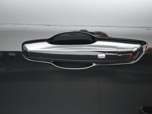 New 2026 Chevrolet Traverse Z71 w/ Driver Confidence Package image 18