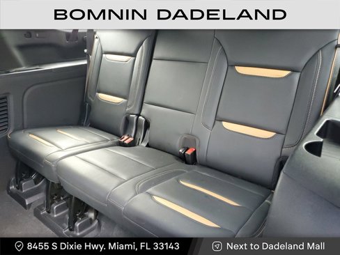 Used 2021 GMC Yukon XL AT4 w/ AT4 Premium Package image 13
