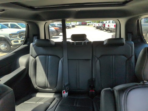 New 2025 Jeep Wagoneer Series II image 36