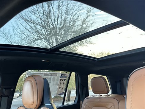 New 2025 Lincoln Aviator Black Label image 22