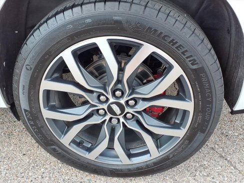 Used 2023 Cadillac XT6 Sport w/ LPO, Floor Liner Package image 9