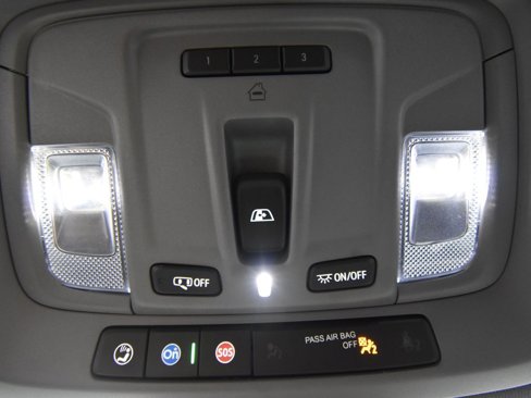 Used 2025 Chevrolet Silverado 1500 RST w/ Redline Edition image 38