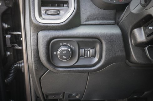 Used 2024 RAM 2500 Laramie image 18