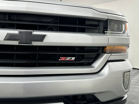 Used 2016 Chevrolet Silverado 1500 LT w/ All Star Edition image 4