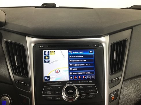 Used 2013 Hyundai Sonata SE w/ Navigation & Sunroof Pkg image 16