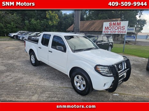 Used 2012 Nissan Frontier SV image 1
