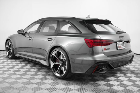 New 2025 Audi RS 6 performance image 5