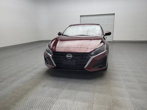 Used 2023 Nissan Altima 2.5 SV image 15