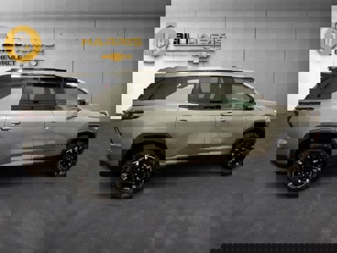 New 2026 Chevrolet Traverse Z71 w/ Enhanced Driving Package image 4
