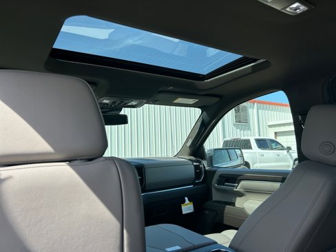 New 2026 GMC Sierra 1500 SLT image 19