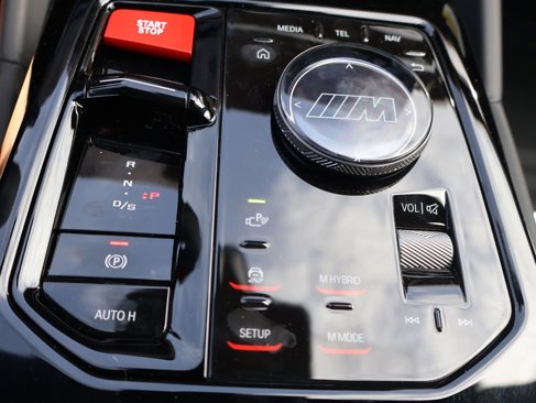 New 2026 BMW M5 w/ Carbon Package image 36