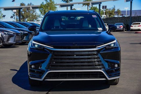 New 2026 Lexus TX 350 AWD image 2