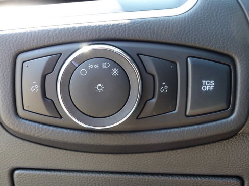 Used 2024 Ford Edge SEL image 22