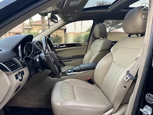 Used 2013 Mercedes-Benz GL 450 4MATIC image 11