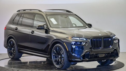 New 2026 BMW X7 M60i image 6