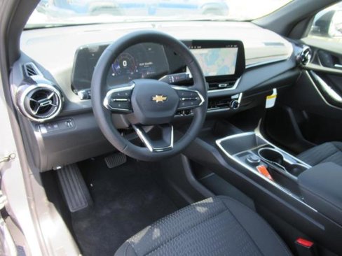 New 2026 Chevrolet Equinox LT image 14