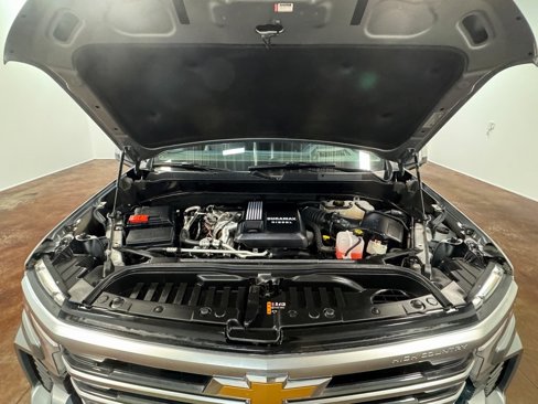 Used 2024 Chevrolet Silverado 1500 High Country image 19