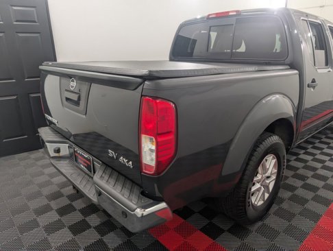 Used 2014 Nissan Frontier SV w/ SV Value Truck Package image 10
