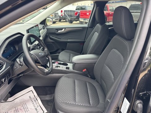 New 2025 Ford Escape Active w/ Active Premium Tech Pack image 11
